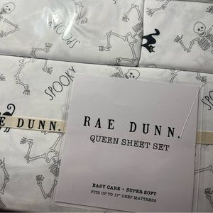 Rae Dunn skeleton sheet set